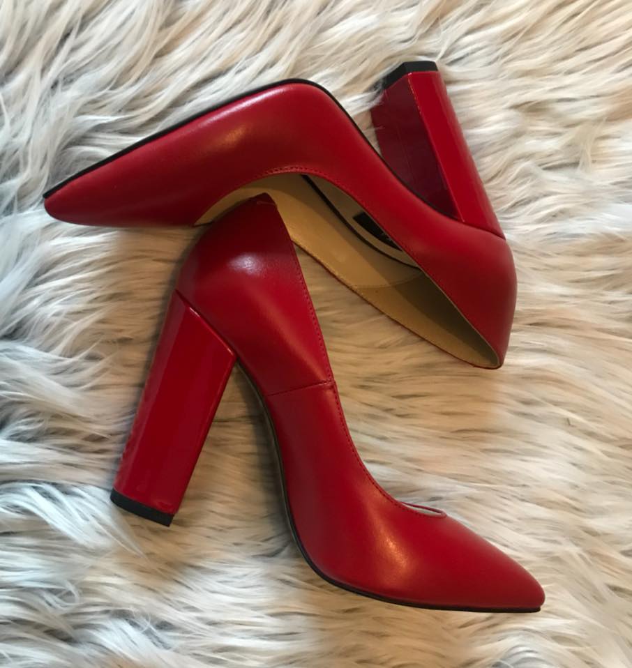 incaltaminte la comanda