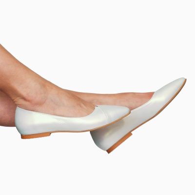 Balerini albi din piele naturala Amora D21