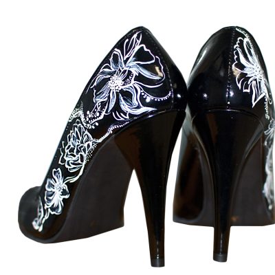 Pantofi pictati manual Stiletto Black Flower