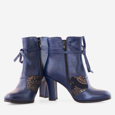 Botine bleumarin din piele naturala Nadia D9