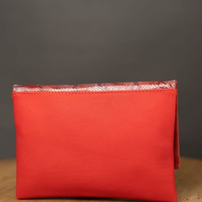 Plic rosu din piele naturala Mara G11