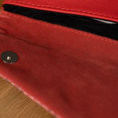 Plic rosu din piele naturala Mara G11