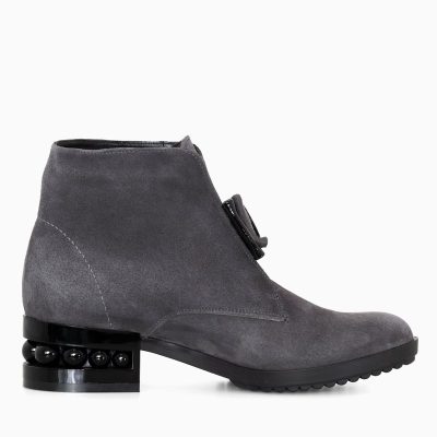 Ghete gri din piele intoarsa Bella D17