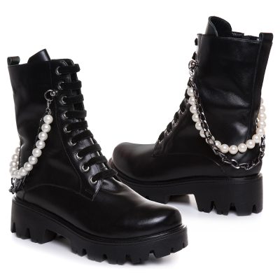Ghete negre din piele naturala Callia VS 85