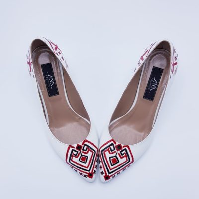Pantofi piele Myra pictati manual Model Traditional L33