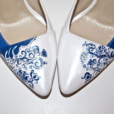 Pantofi pictati manual Blue Stiletto C107