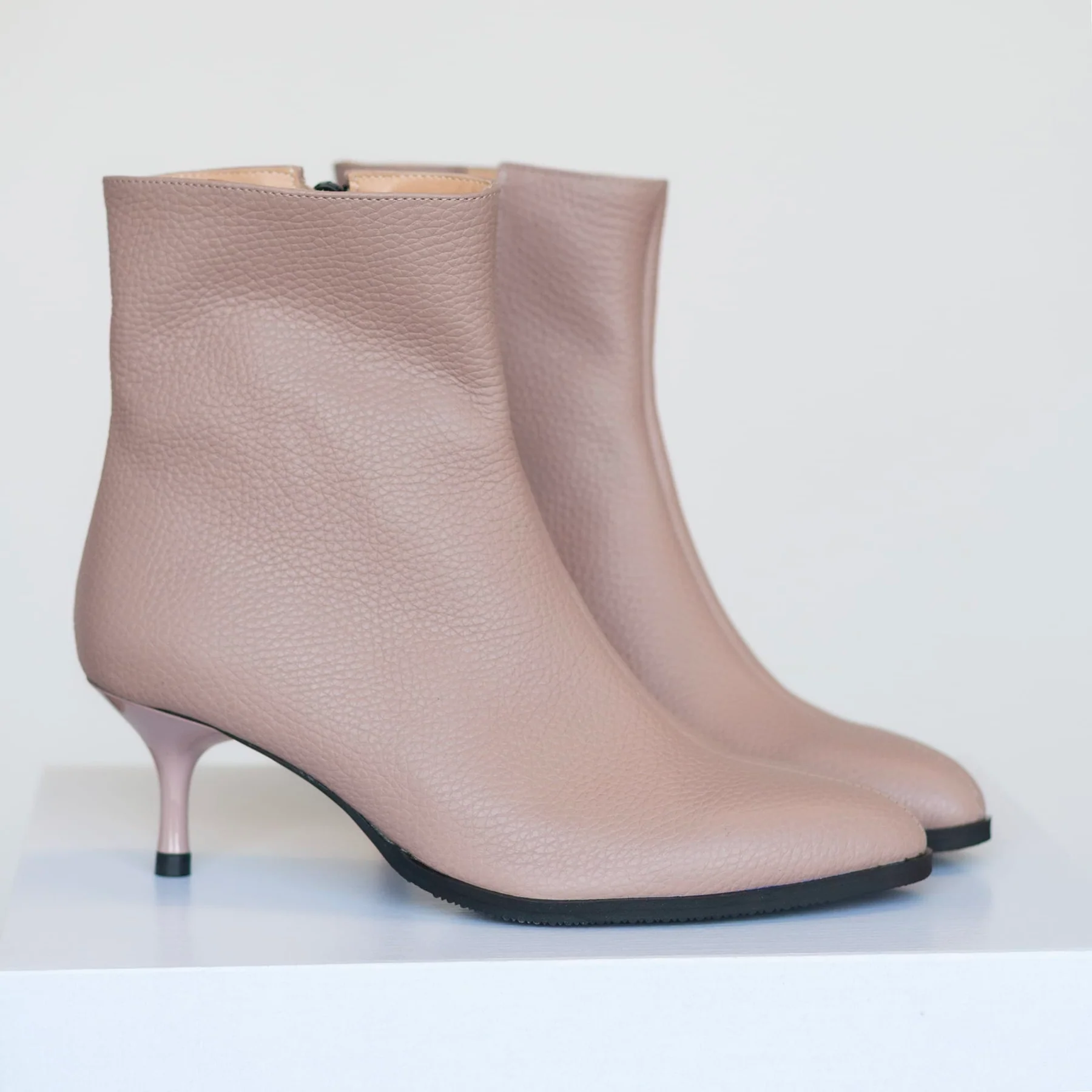 Botine la comanda grej JOY D7 - imagine 3
